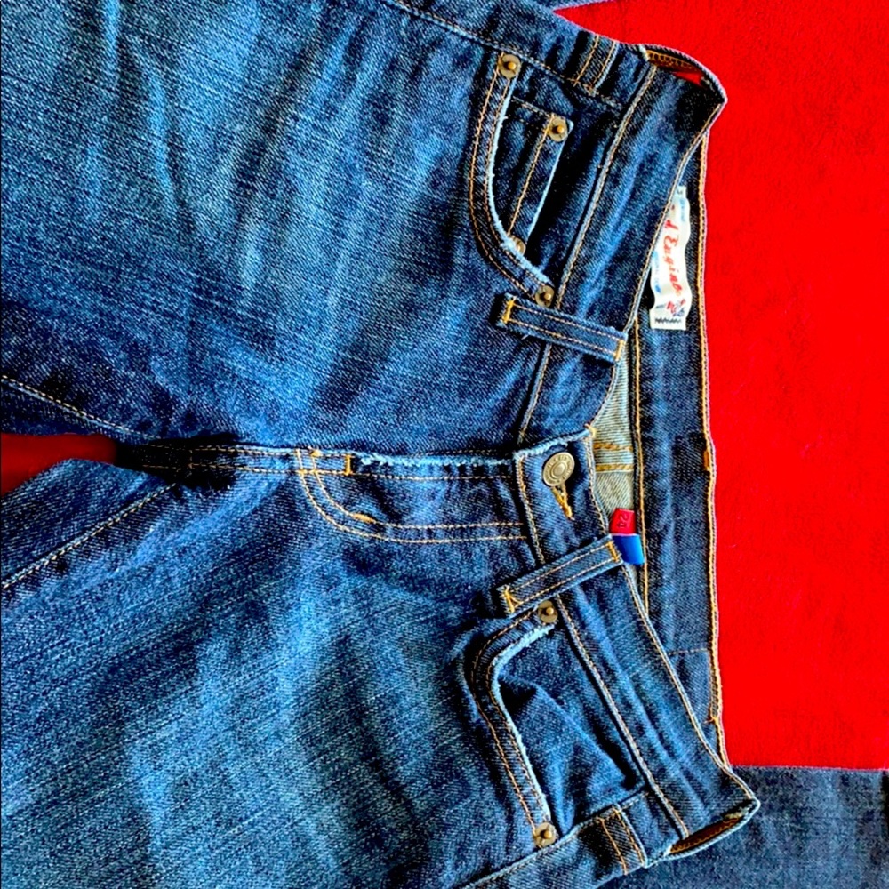 Red engines jeans